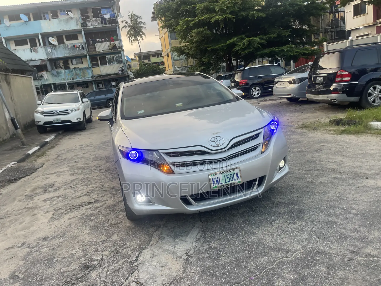 Toyota Venza 2011 Silver