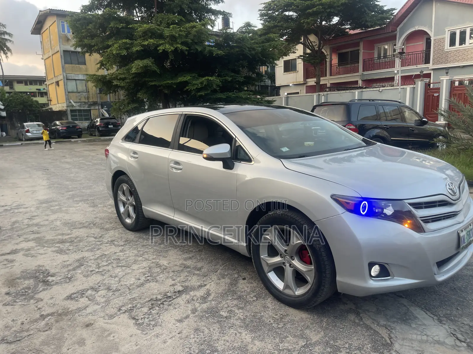 Toyota Venza 2011 Silver