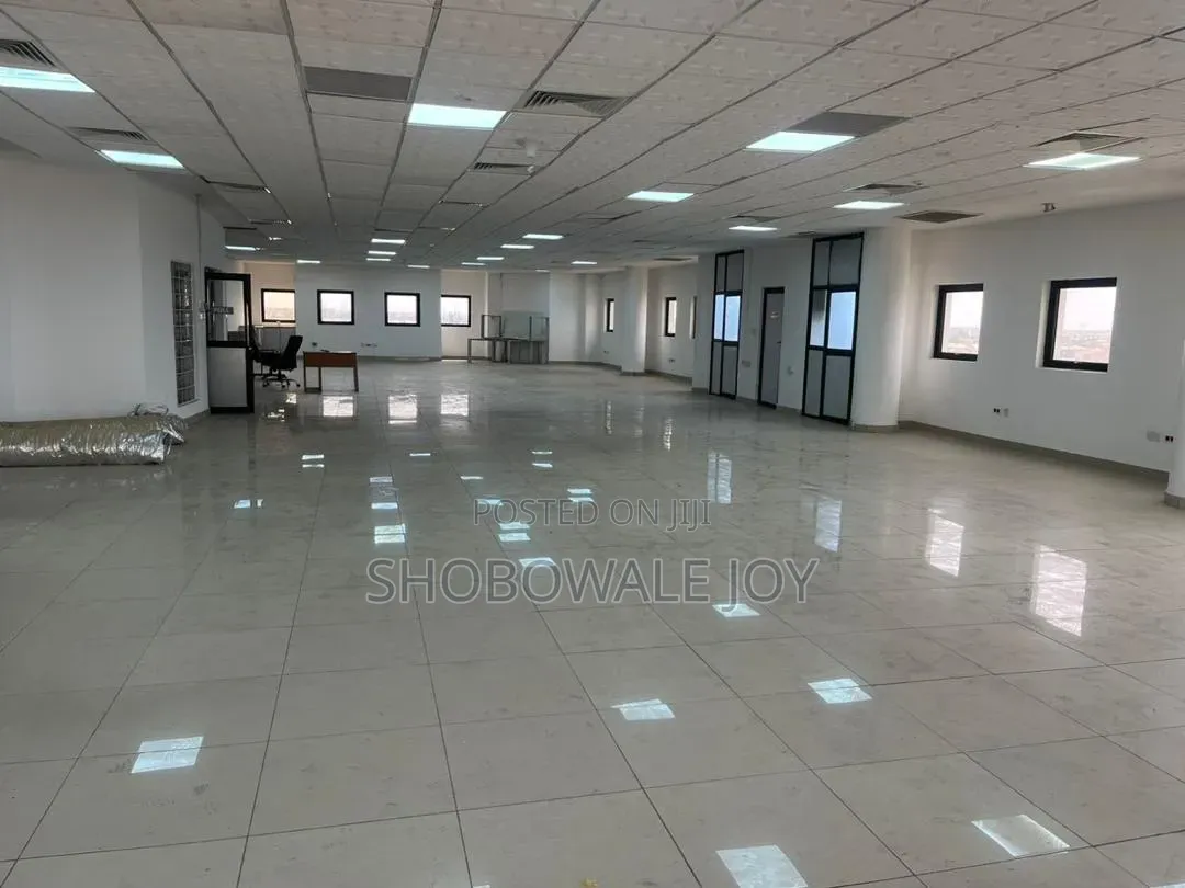 Fully Serviced Office Space in Lekki Phase1