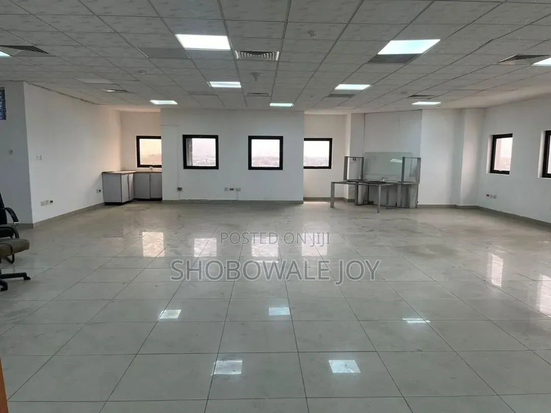 Fully Serviced Office Space in Lekki Phase1