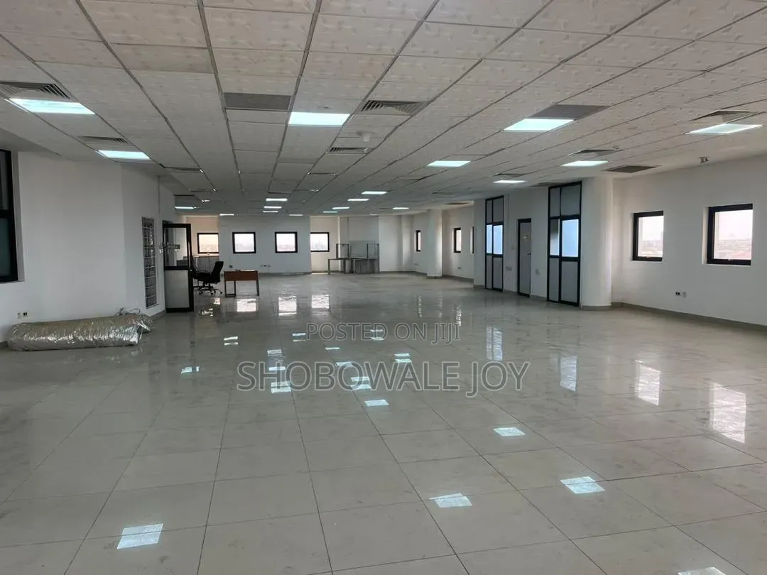 Fully Serviced Office Space in Lekki Phase1