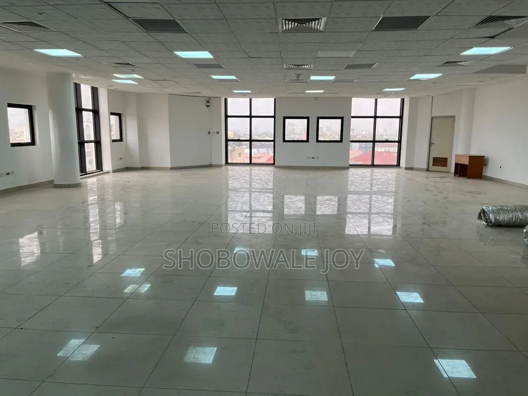 Fully Serviced Office Space in Lekki Phase1