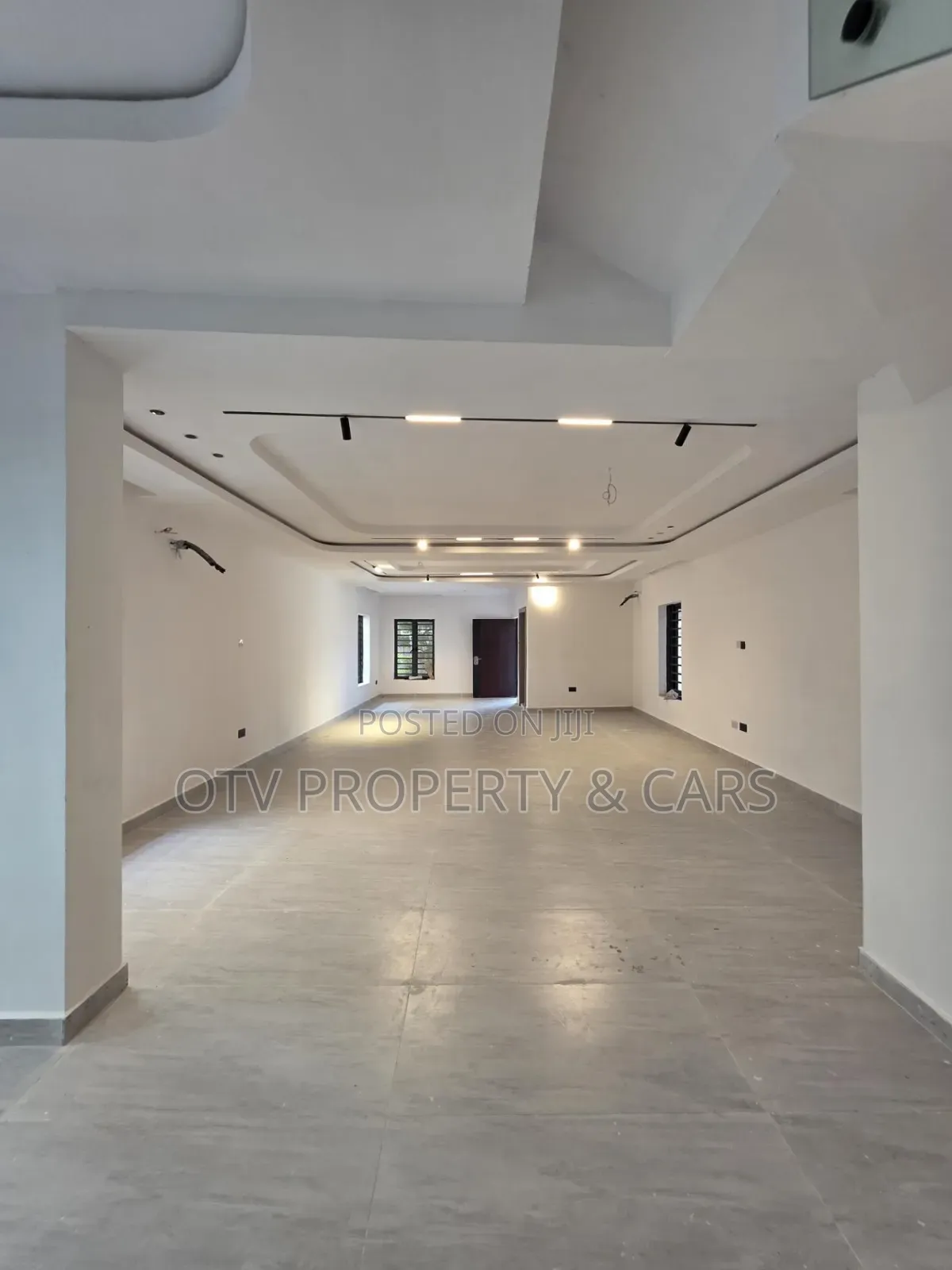 5bdrm Duplex in Lekki Phase 1 for sale