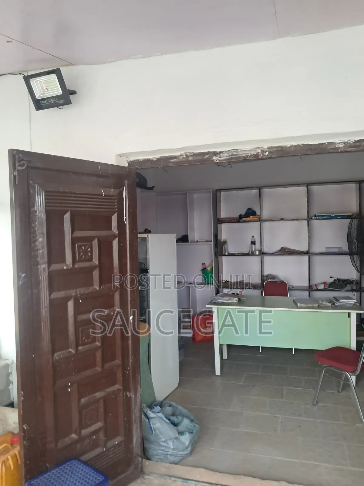 Shop on a Busy Road 800k Annual SatelliteTown