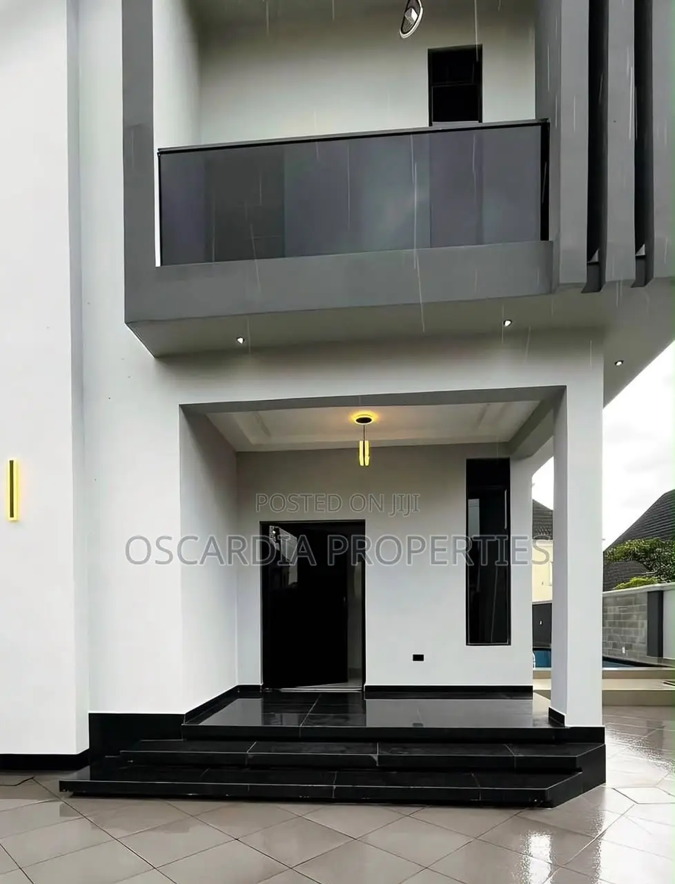 5bdrm Duplex in Apo Resettlement for sale