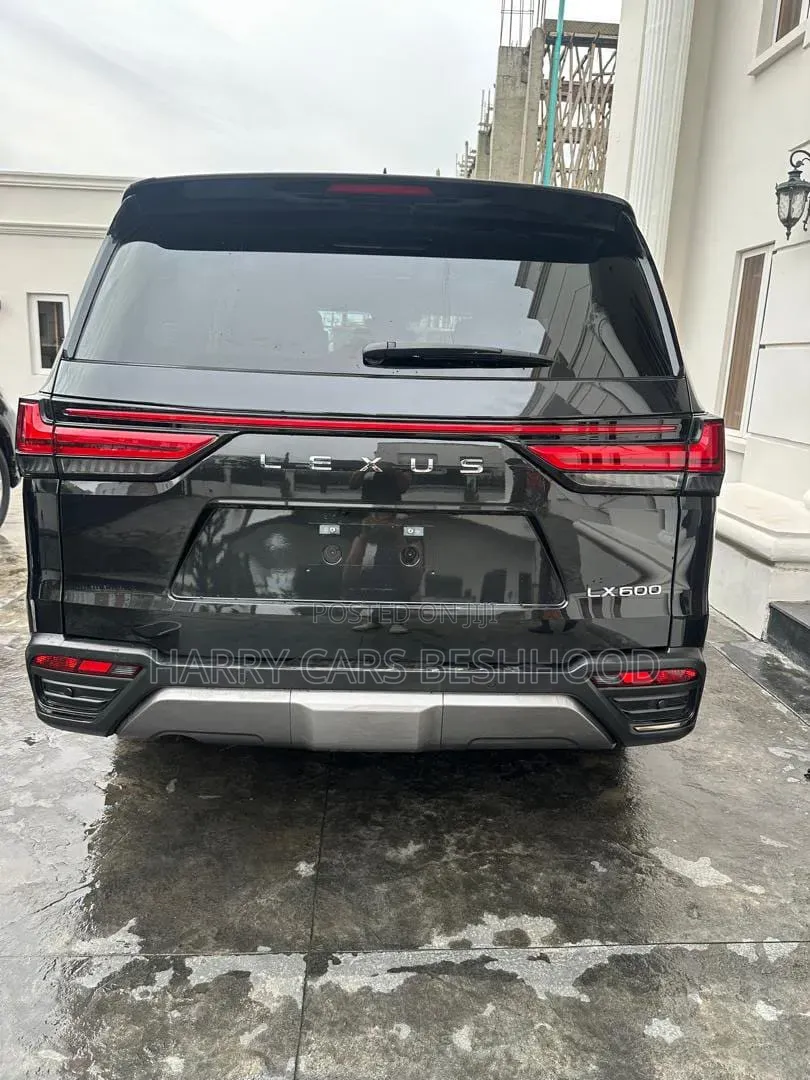 Lexus LX 2024 Black