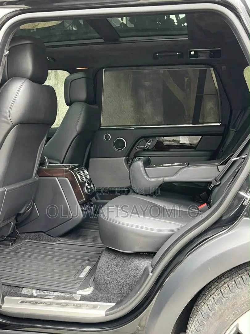Land Rover Range Rover Vogue 2020 Black