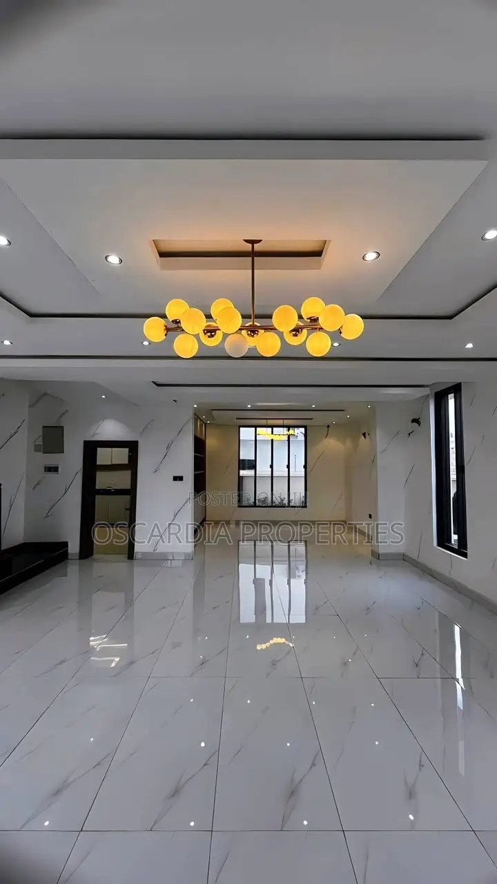5bdrm Duplex in Apo Resettlement for sale
