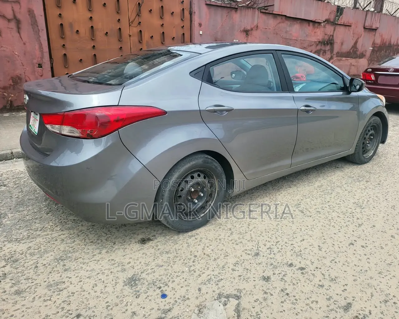 Hyundai Elantra 2011 Gray