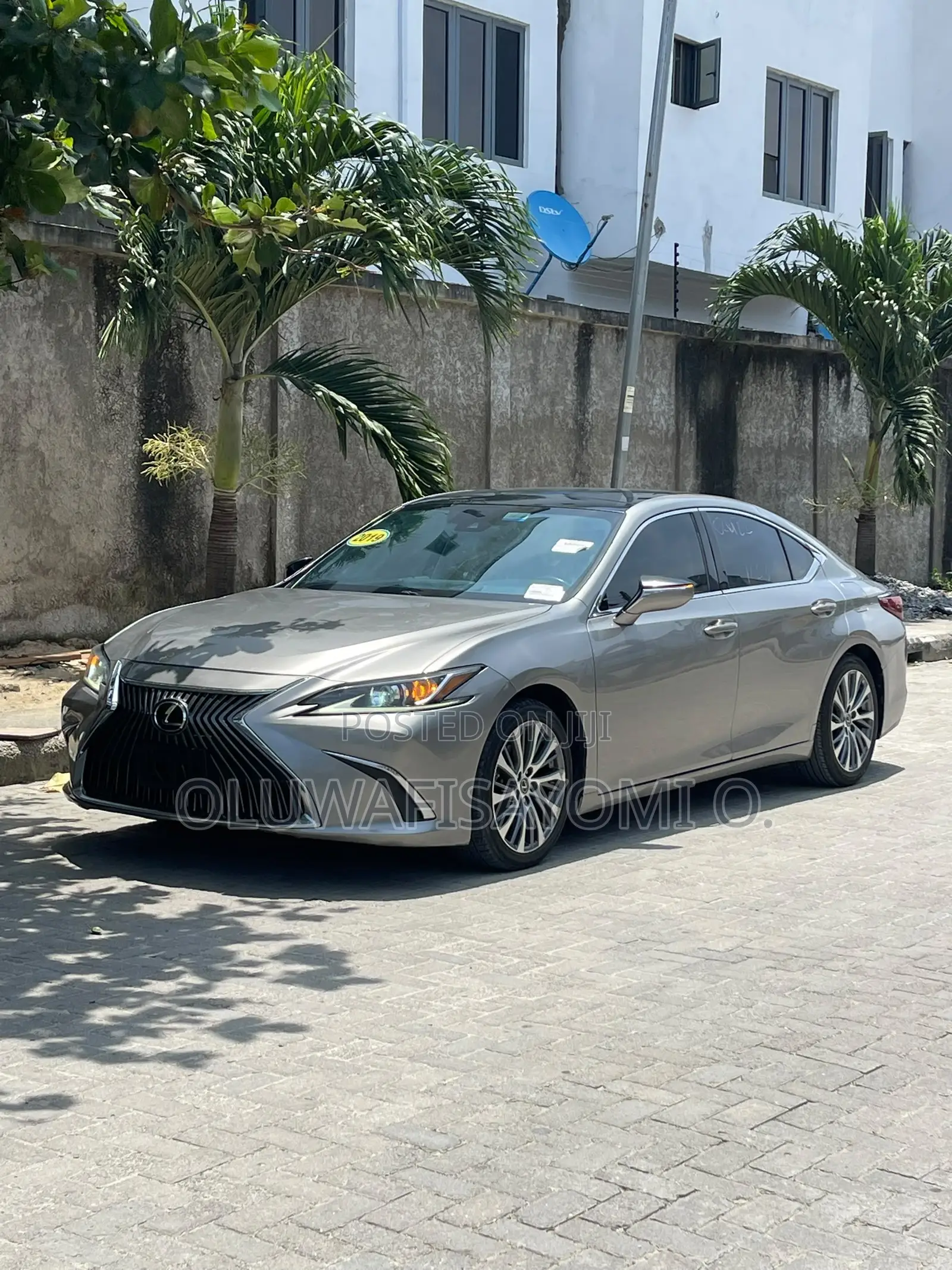 Lexus ES 350 Luxury FWD 2019 Gold
