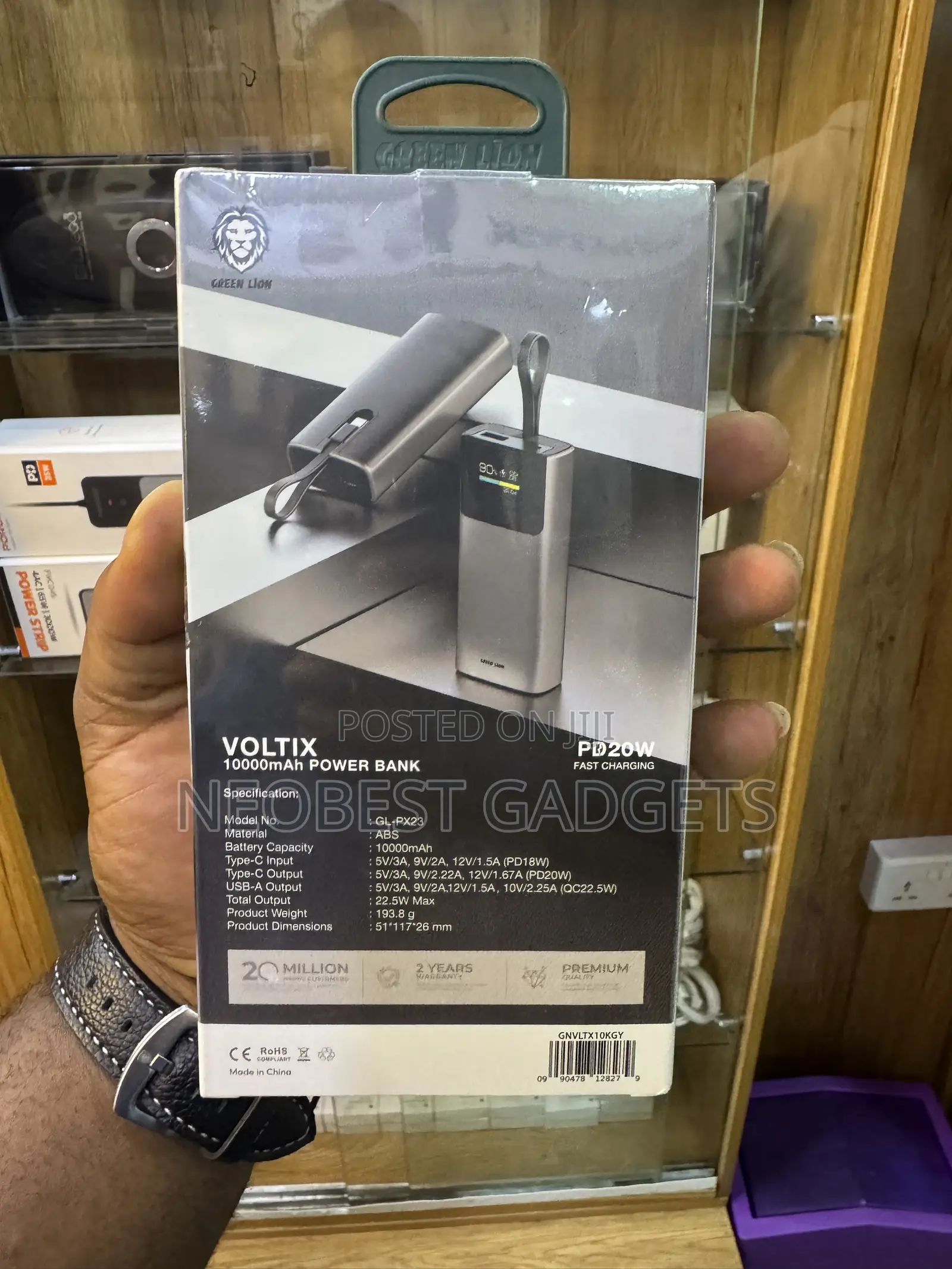 D New Green Lion Voltix 10,000mAh Power Bank