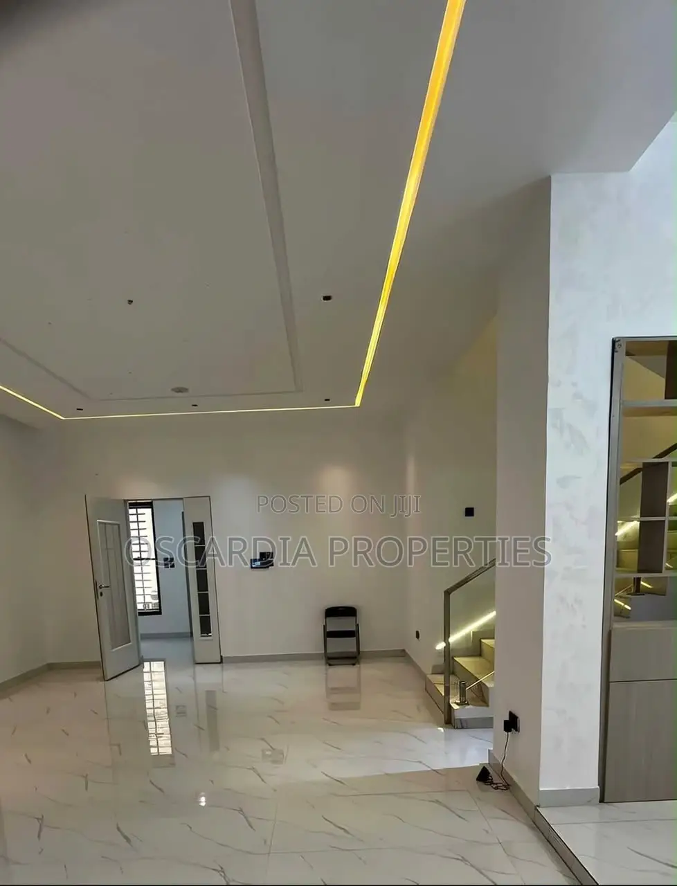 5bdrm Duplex in Apo Resettlement for sale