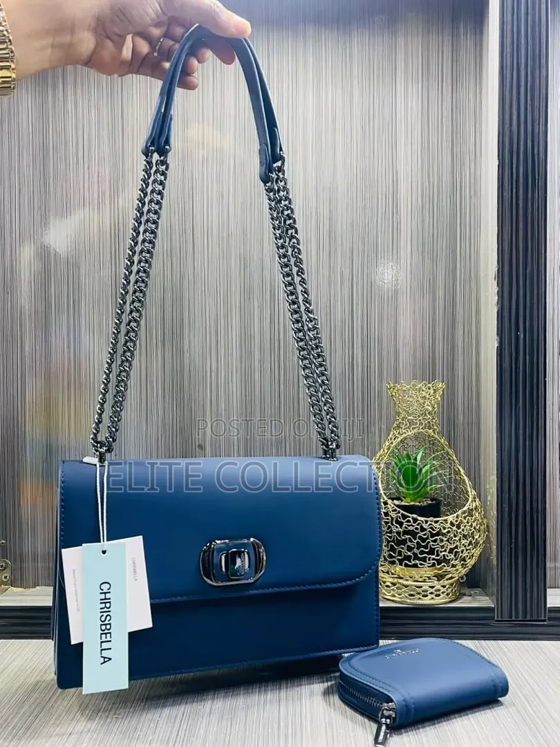 Chrisbella..
2in1 Medium Size 
Chain Leather Handbag .