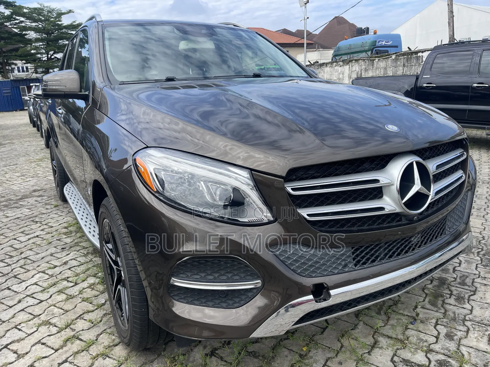 Mercedes-Benz GLE-Class GLE 350 2018 Brown
