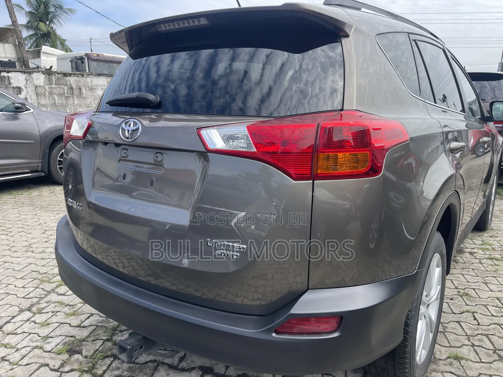Toyota RAV4 Limited 4dr SUV AWD (2.5L 4cyl 6A) 2014 Brown