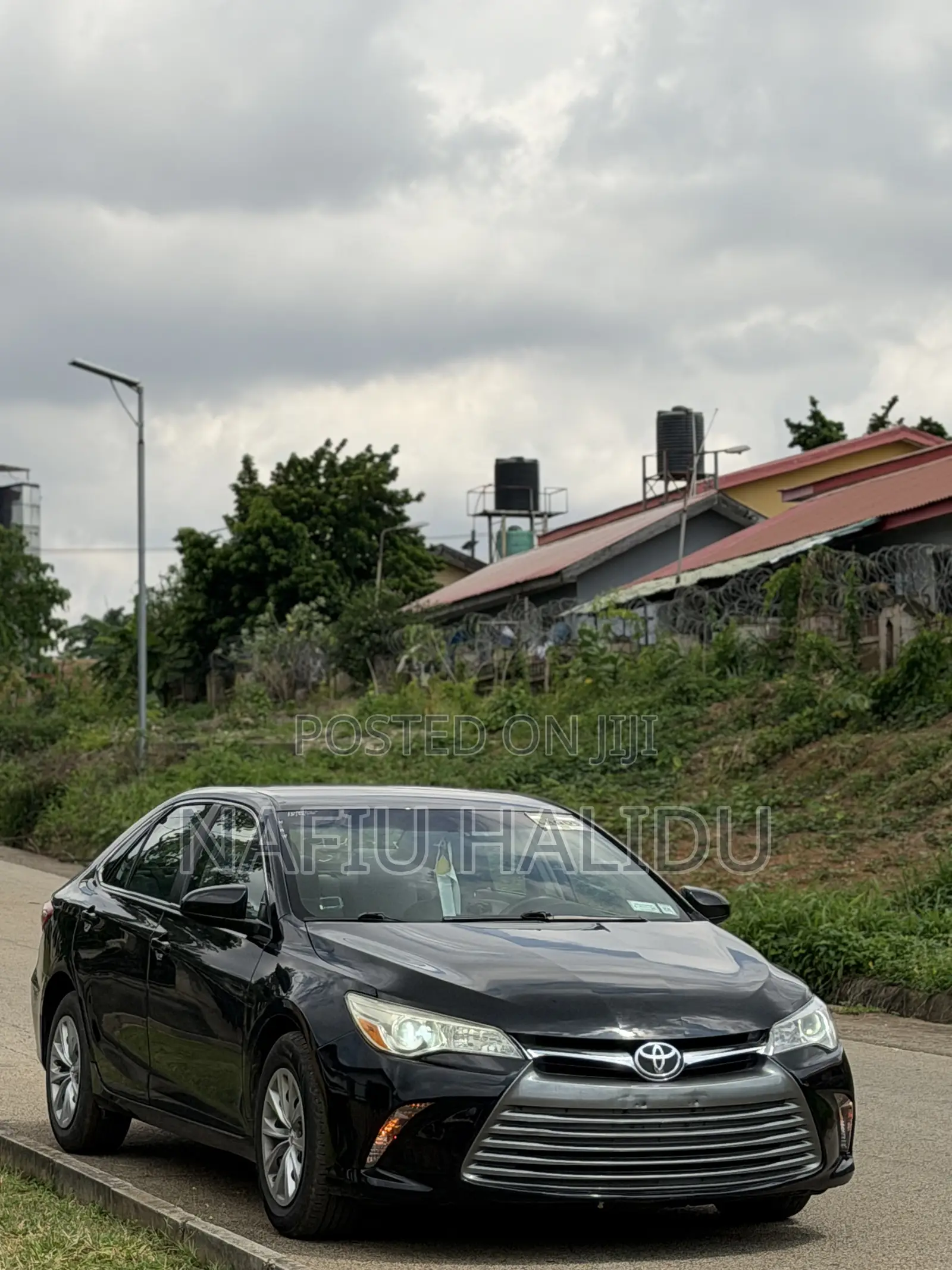 Toyota Camry 2016 Black