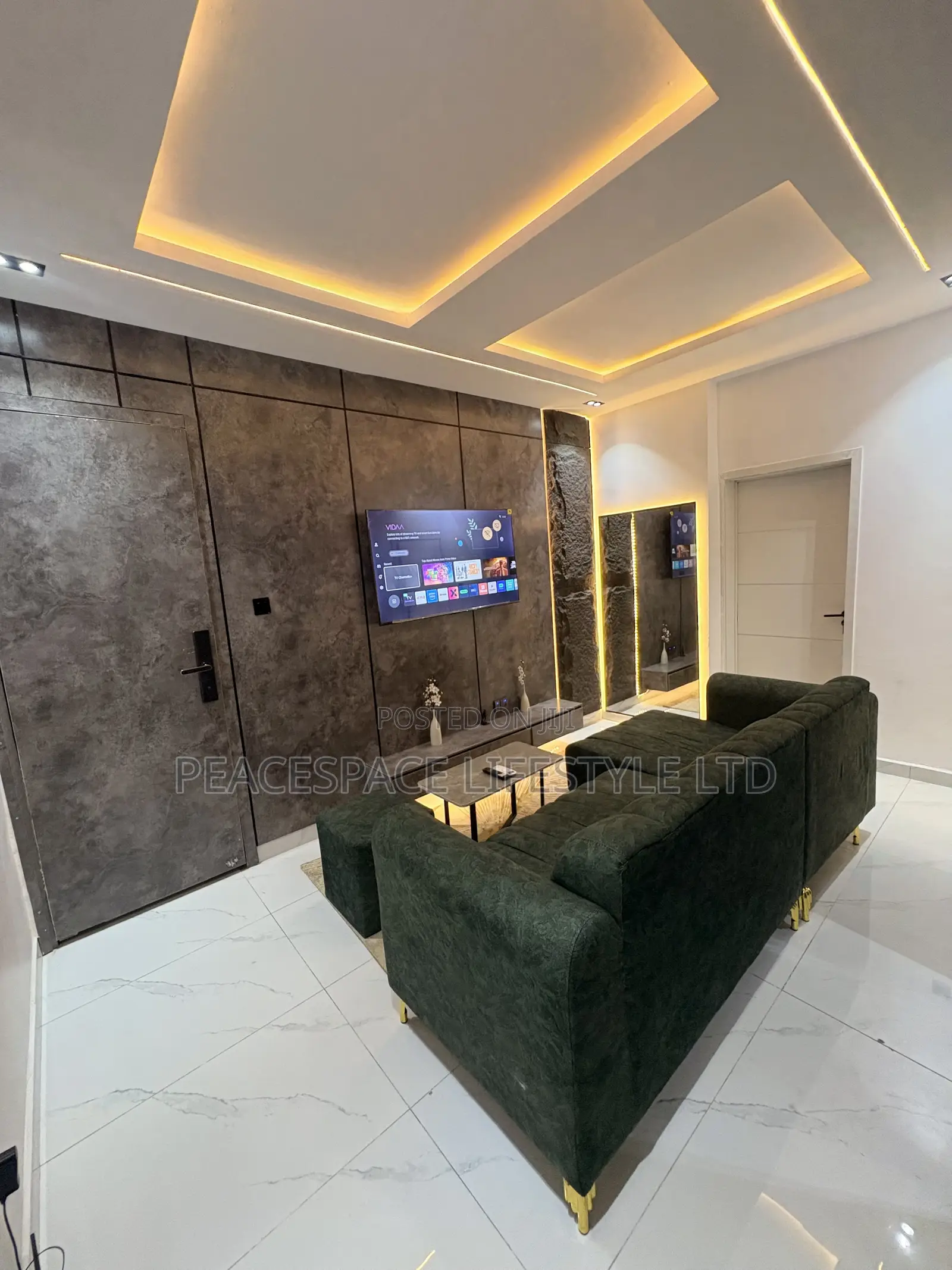 Elegant 1 Bedroom Apartment With Balcony Yaba