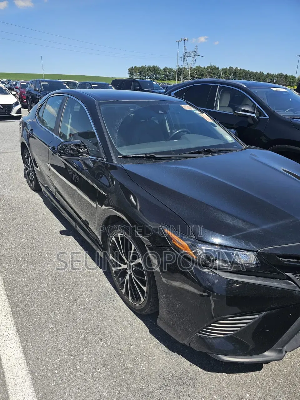Toyota Camry SE FWD 2020 Black