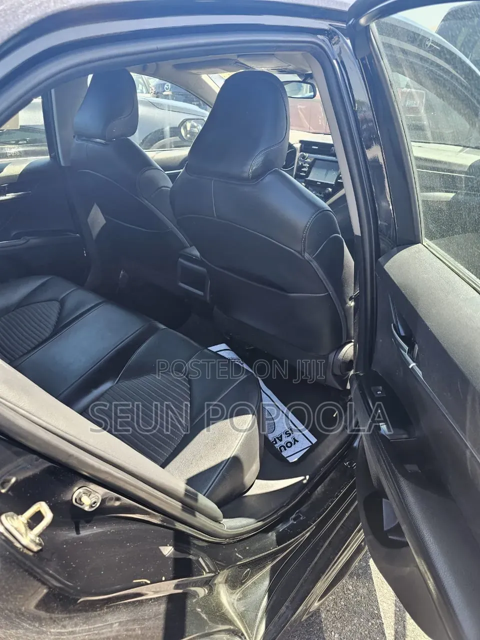 Toyota Camry SE FWD 2020 Black