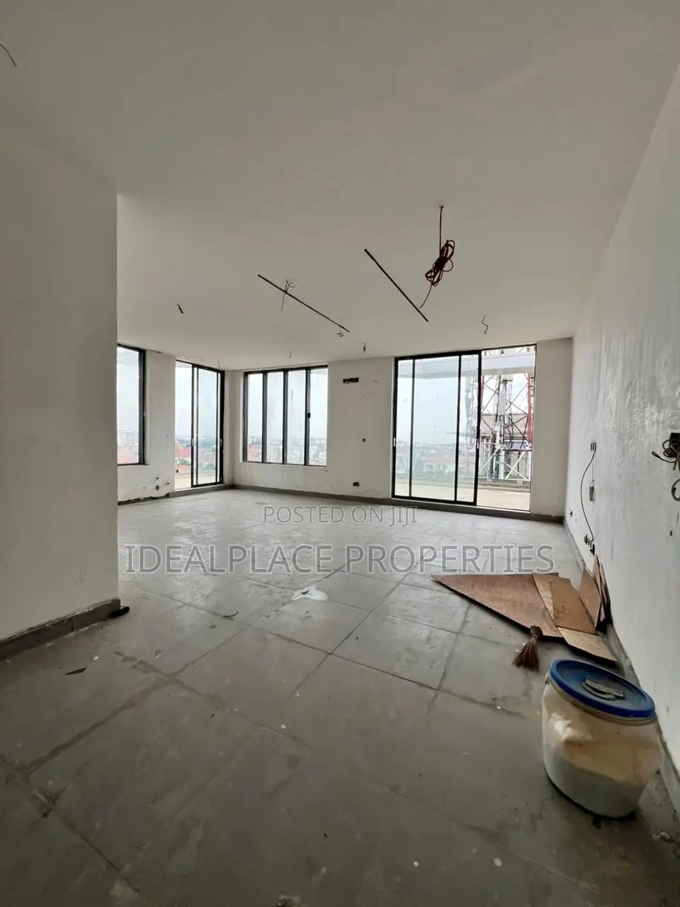 3bdrm Apartment in Ikate for sale