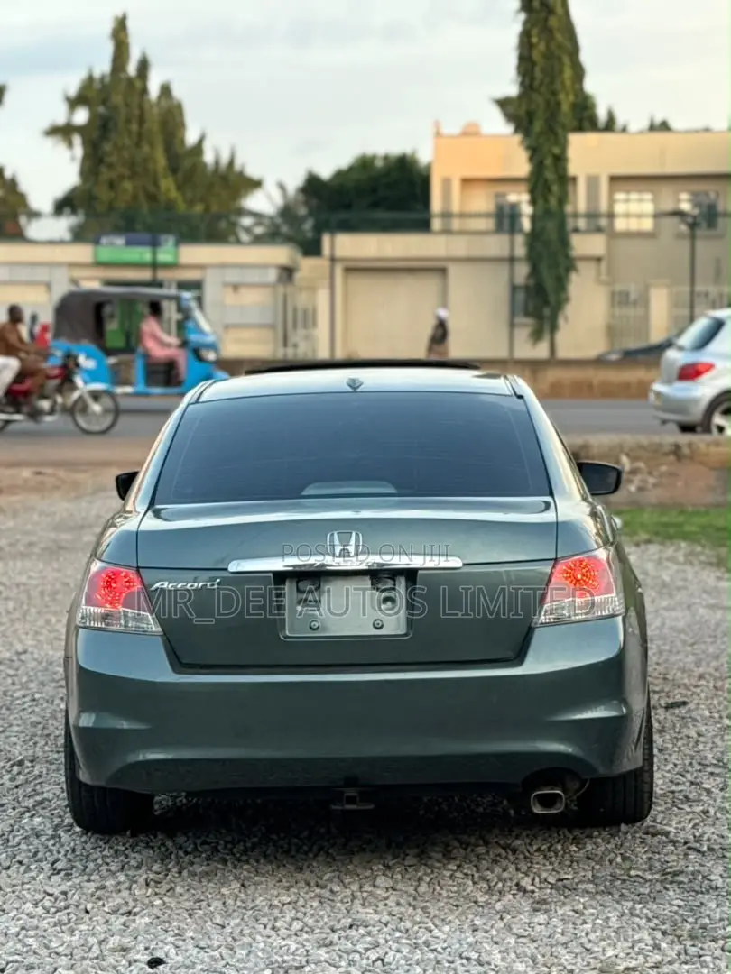 Honda Accord 2009 Gray