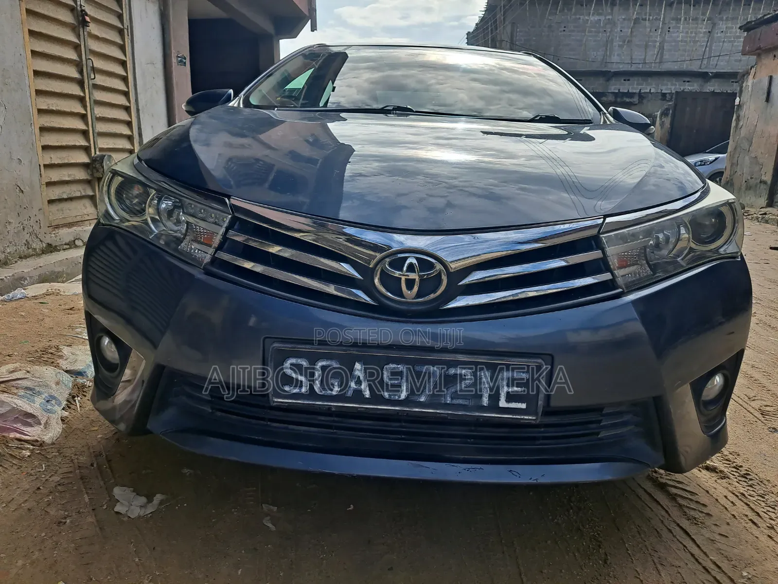 Toyota Corolla Altis 2015 Beige