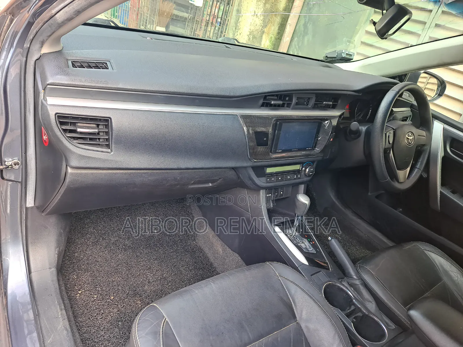Toyota Corolla Altis 2015 Beige