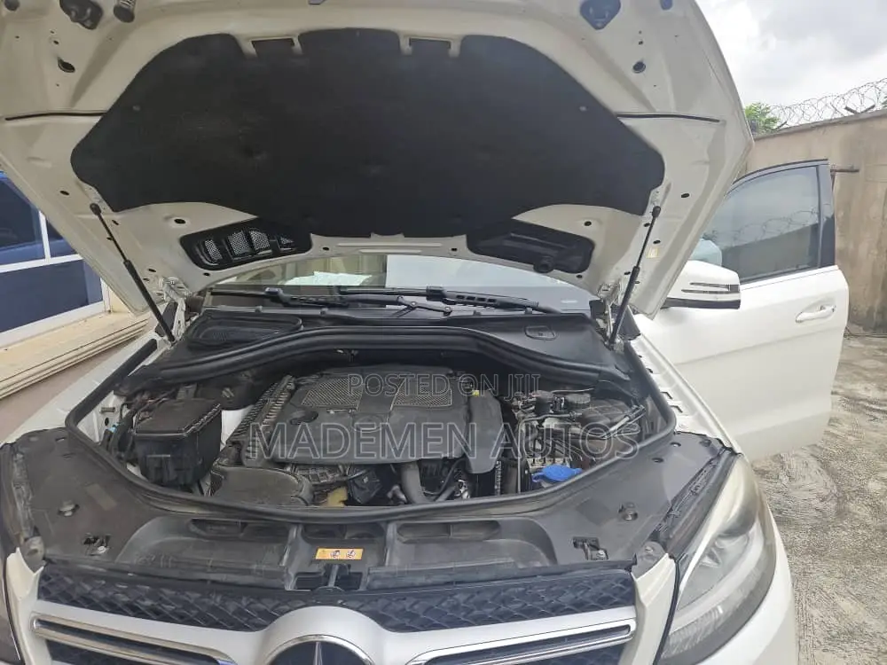 Mercedes-Benz GLE-Class GLE 350 2017 White