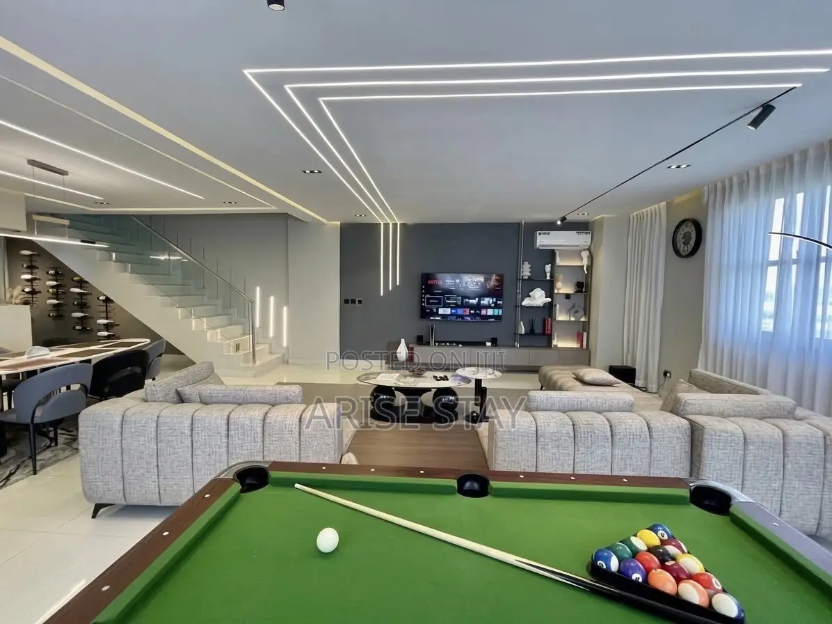 3-Bedroom Maisonette With Ps5 & Snooker | Lekki Phase 1