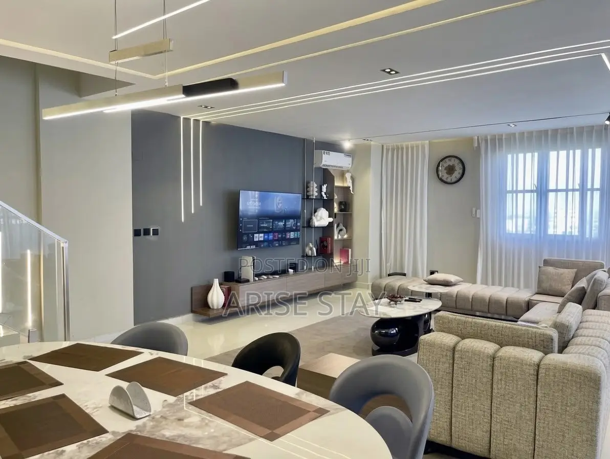 3-Bedroom Maisonette With Ps5 & Snooker | Lekki Phase 1
