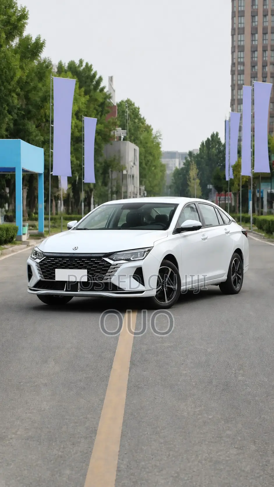 Aeolus Yixuan 1.5T Automatic Jinqing Edition 2024 White