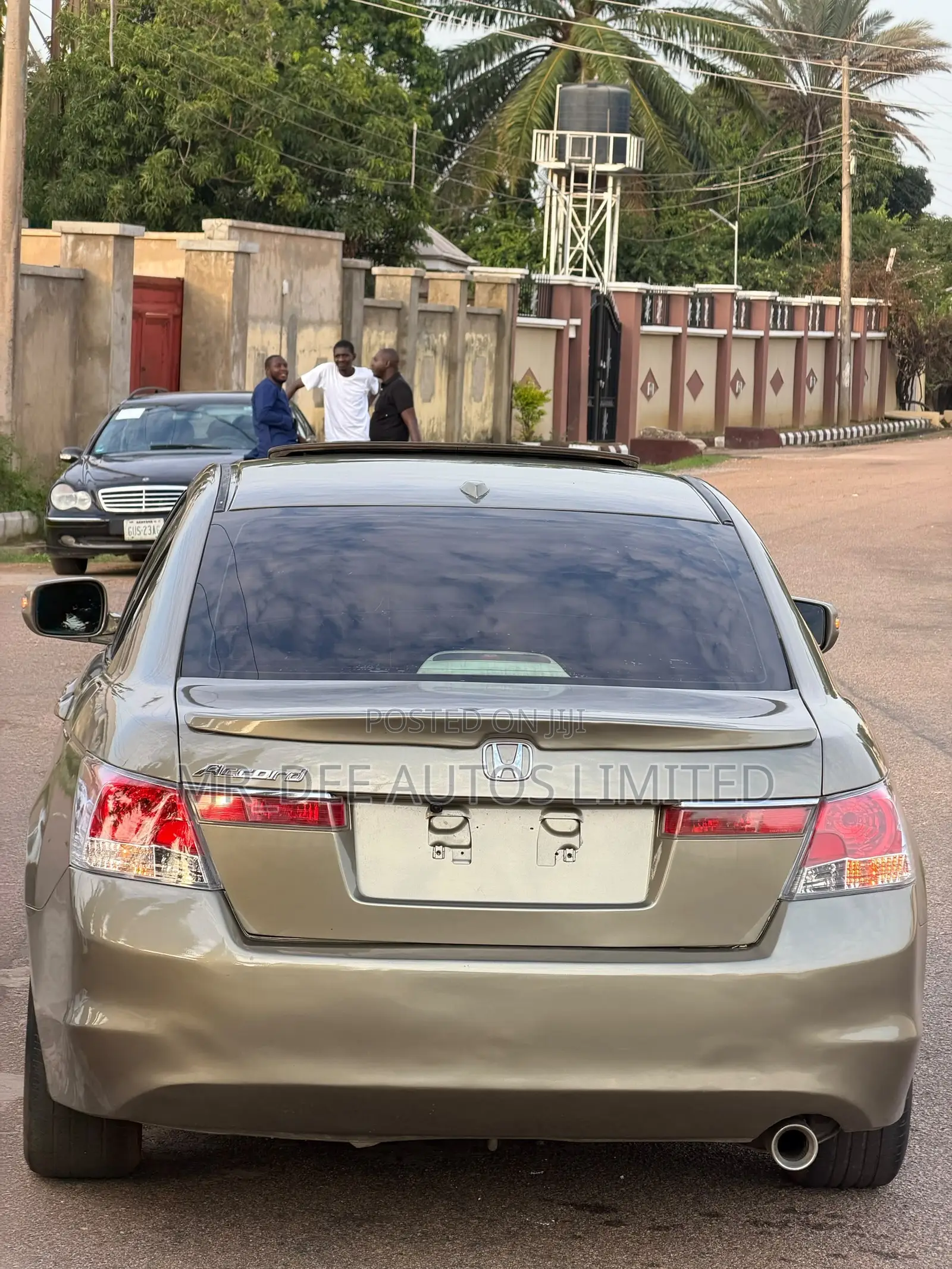 Honda Accord 2011 Gold