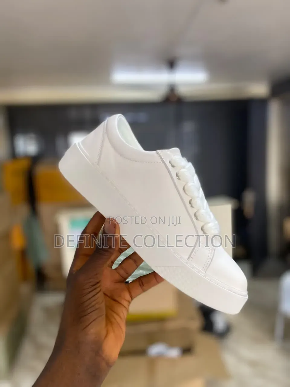 Numeris Season Sneakers