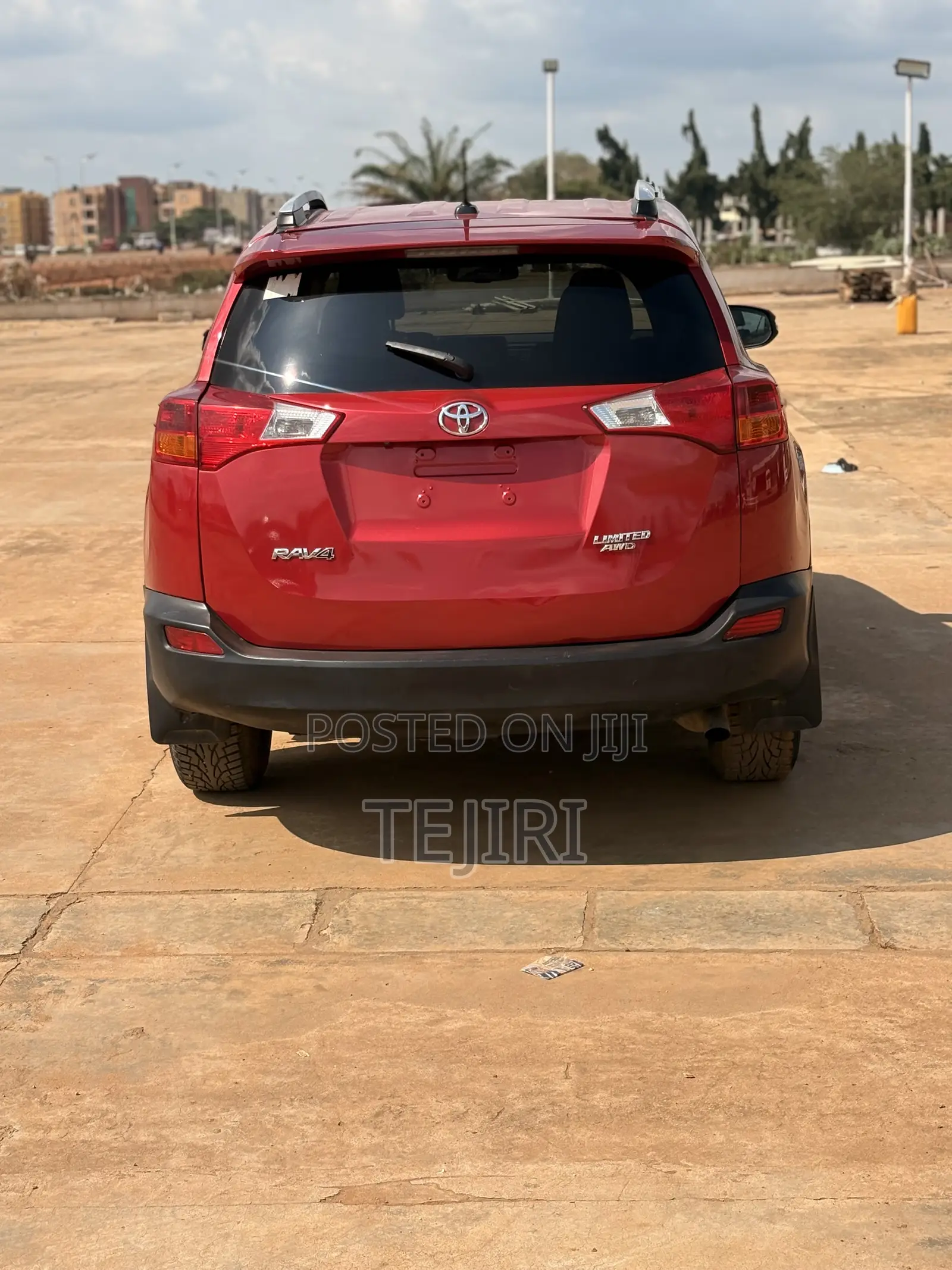 Toyota RAV4 Limited AWD (2.5L 4cyl 6A) 2013 Red