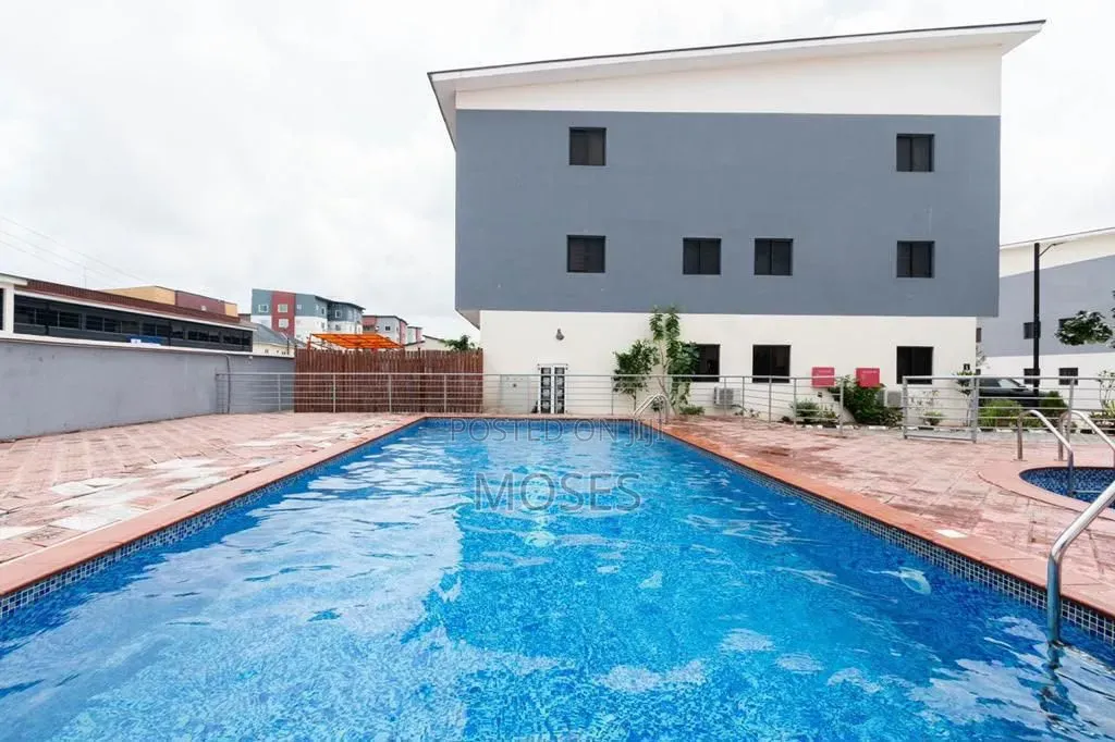 Furnished 1bdrm Shared Apartment in Bayview Estate, Ikate-Elegushi