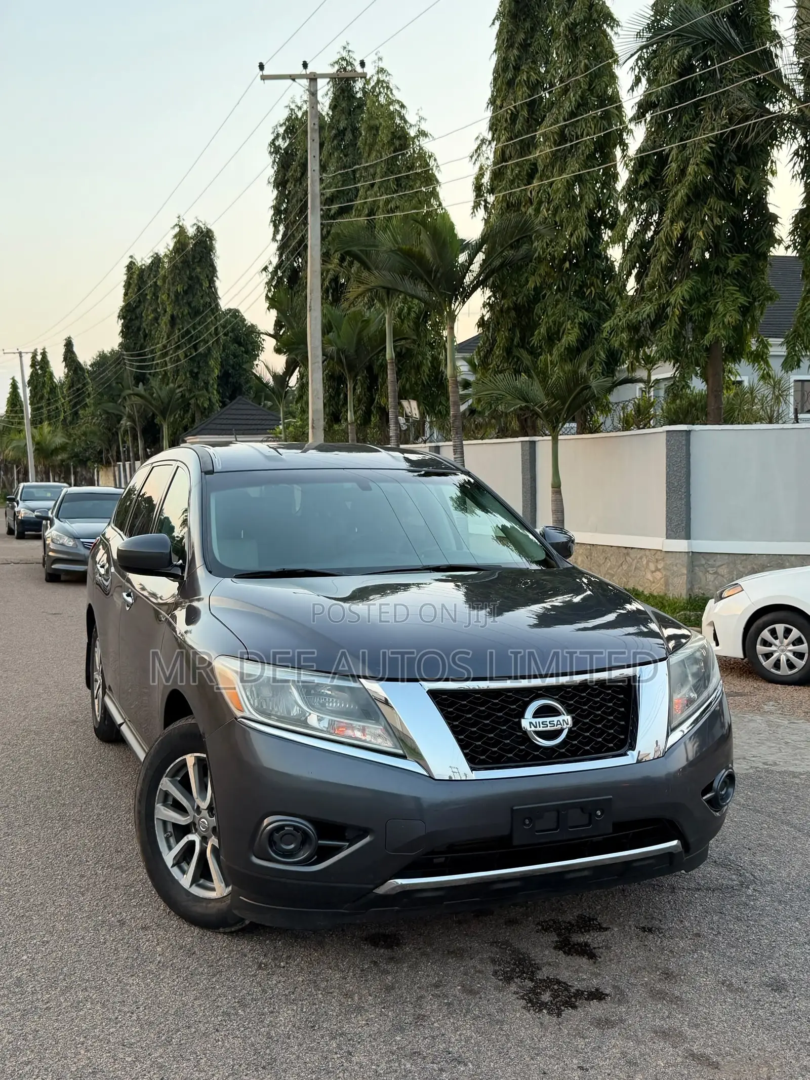 Nissan Pathfinder 2014 Gray