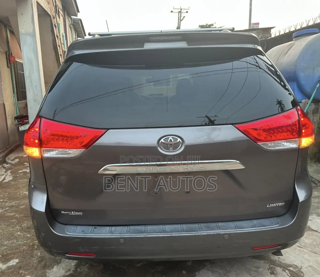 Toyota Sienna Limited 7 Passenger 2012 Gray
