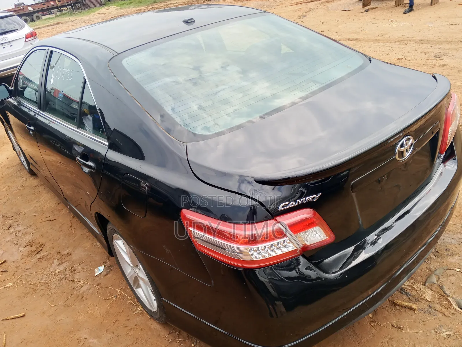 Toyota Camry SE 4dr Sedan (2.5L 4cyl 6A) 2011 Black