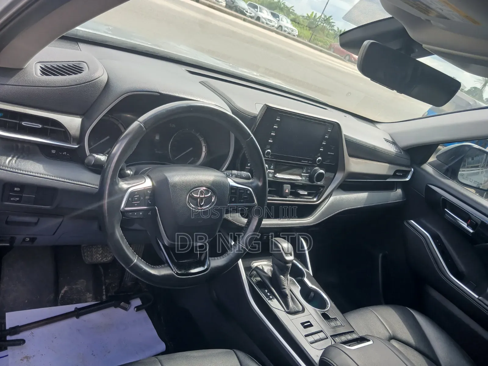 Toyota Highlander XLE AWD 2020 Silver