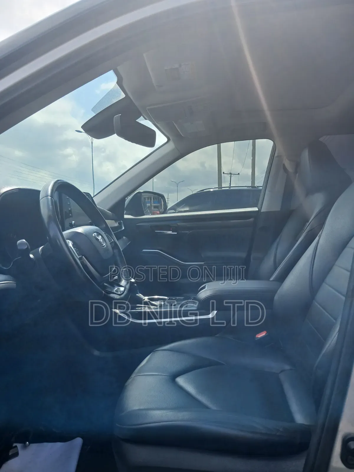 Toyota Highlander XLE AWD 2020 Silver