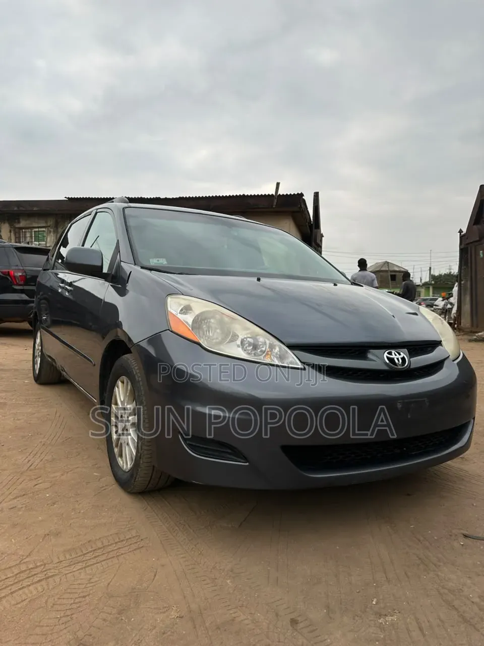 Toyota Sienna XLE 2008 Gray