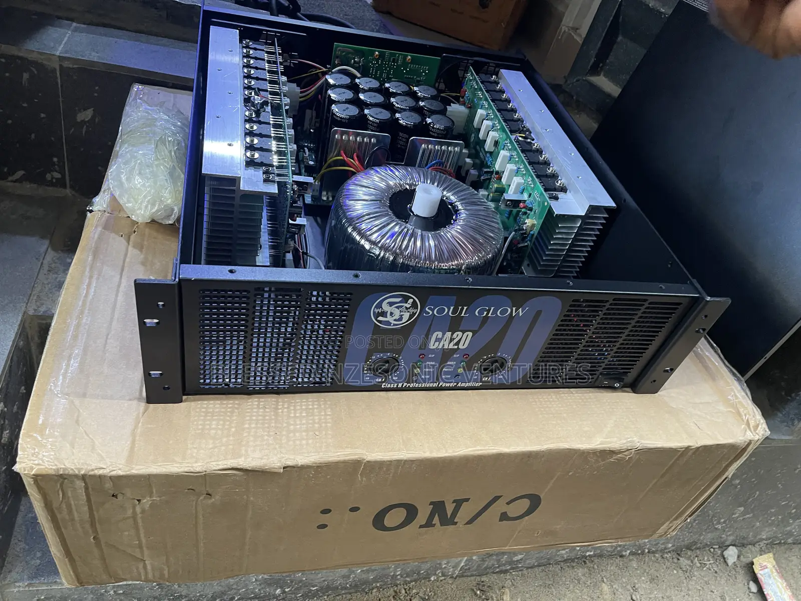Professional Power Amplifier