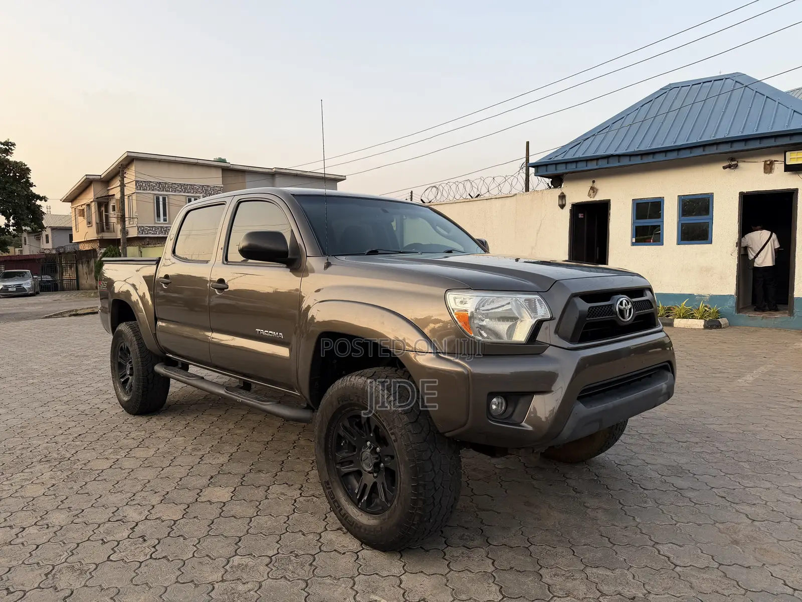 Toyota Tacoma PreRunner V6 4dr Double Cab 5.0 ft. SB (4.0L 6cyl 5A)