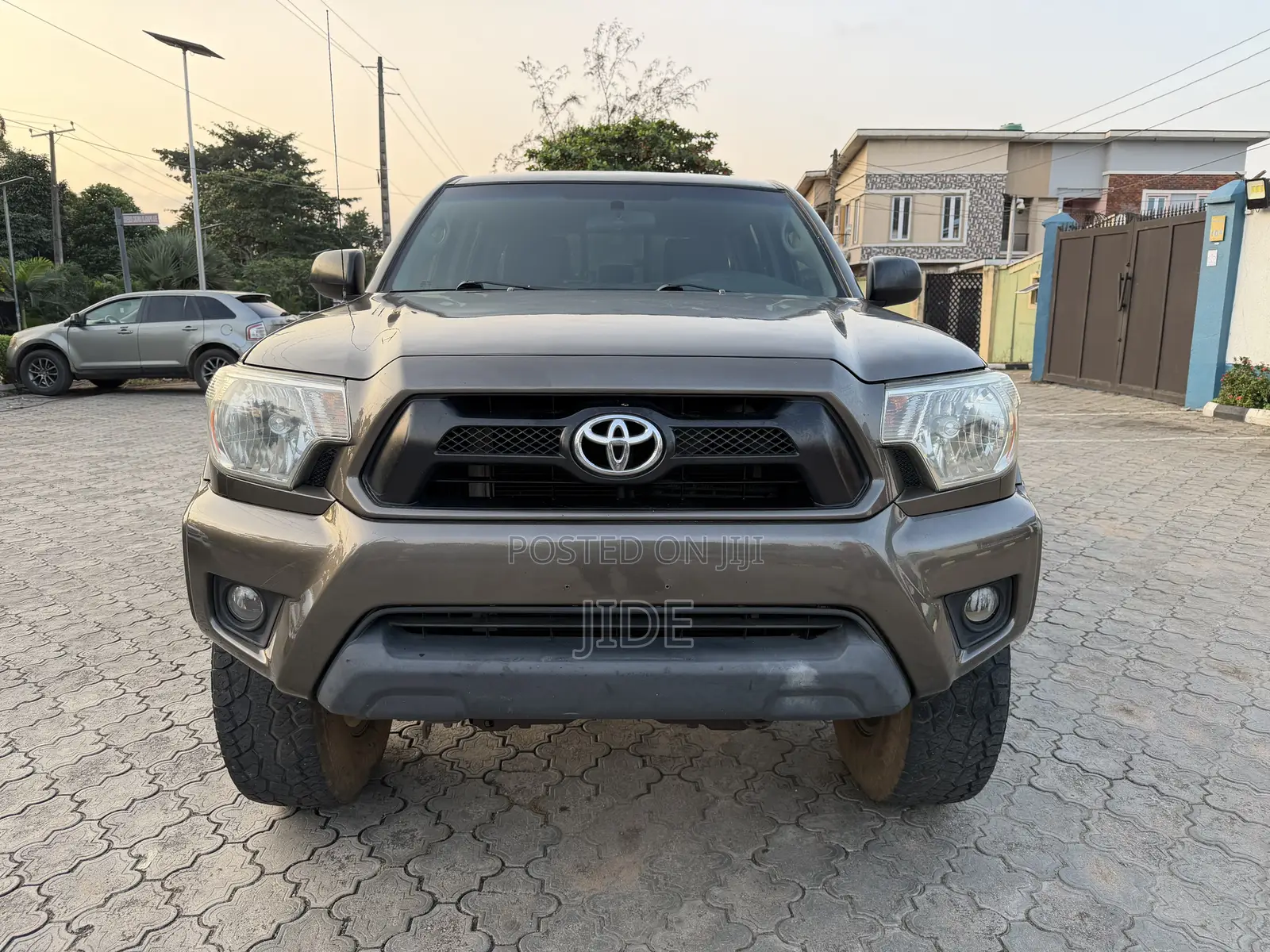 Toyota Tacoma PreRunner V6 4dr Double Cab 5.0 ft. SB (4.0L 6cyl 5A)