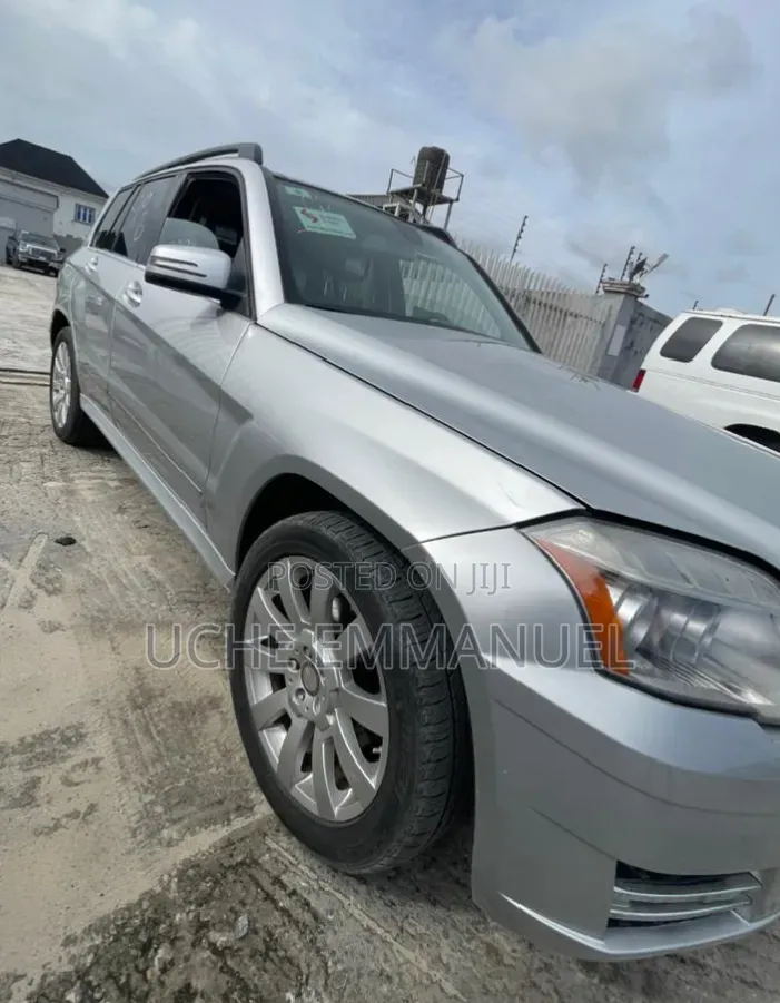 Mercedes-Benz GLK-Class 2012 Silver