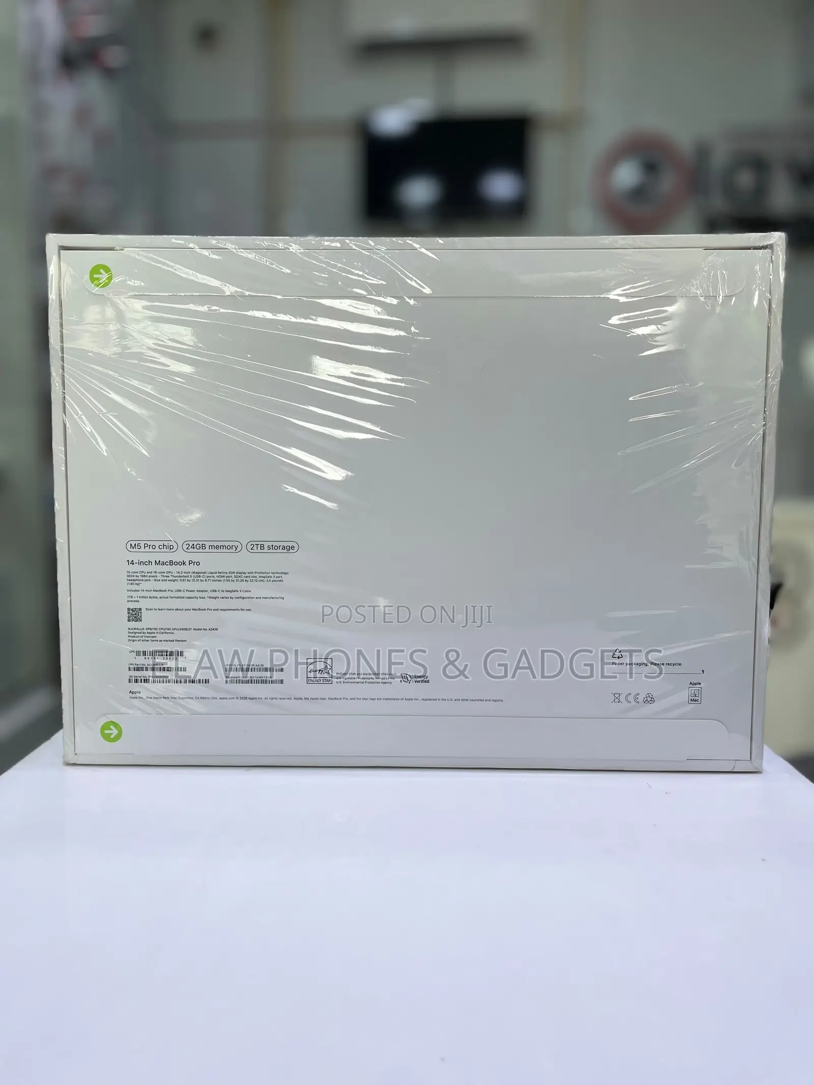 New Laptop Apple MacBook Pro 2026 M5 Pro 24GB Apple M5 Pro SSD 2T
