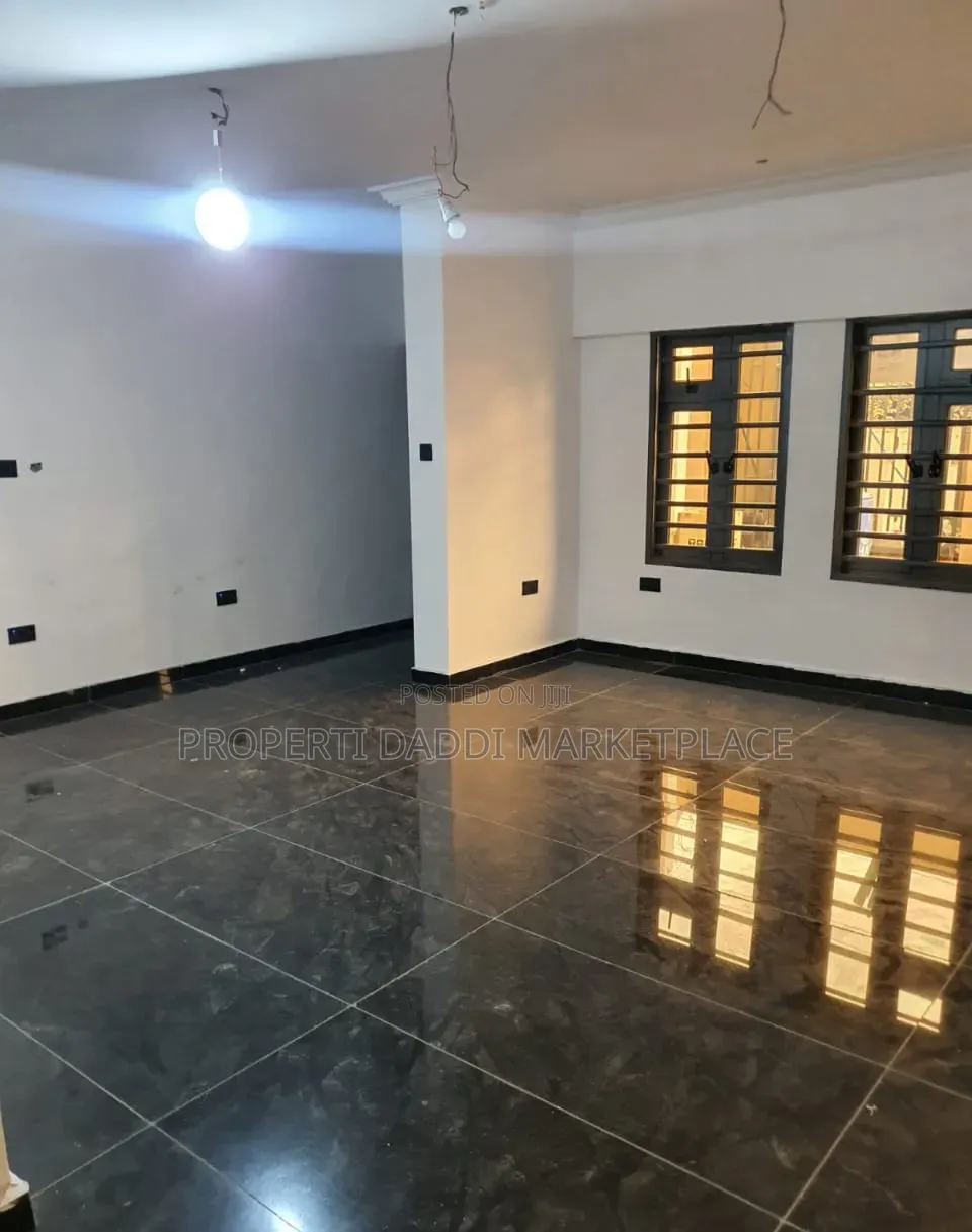 4bdrm Duplex in Addo, Badore for sale
