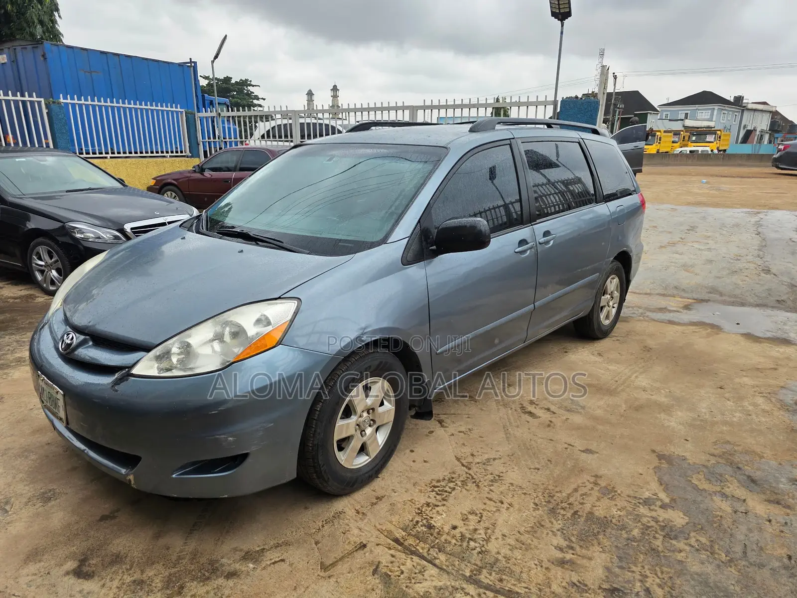 Toyota Sienna CE 8 Passenger 2010 Blue
