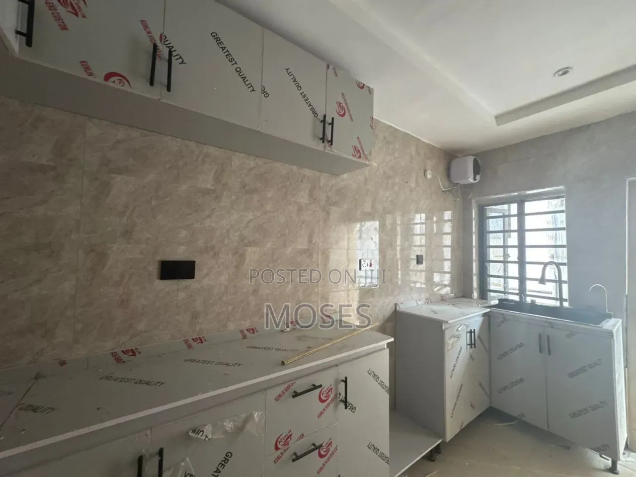 3bdrm Penthouse in In An Access Control, Ologolo for rent
