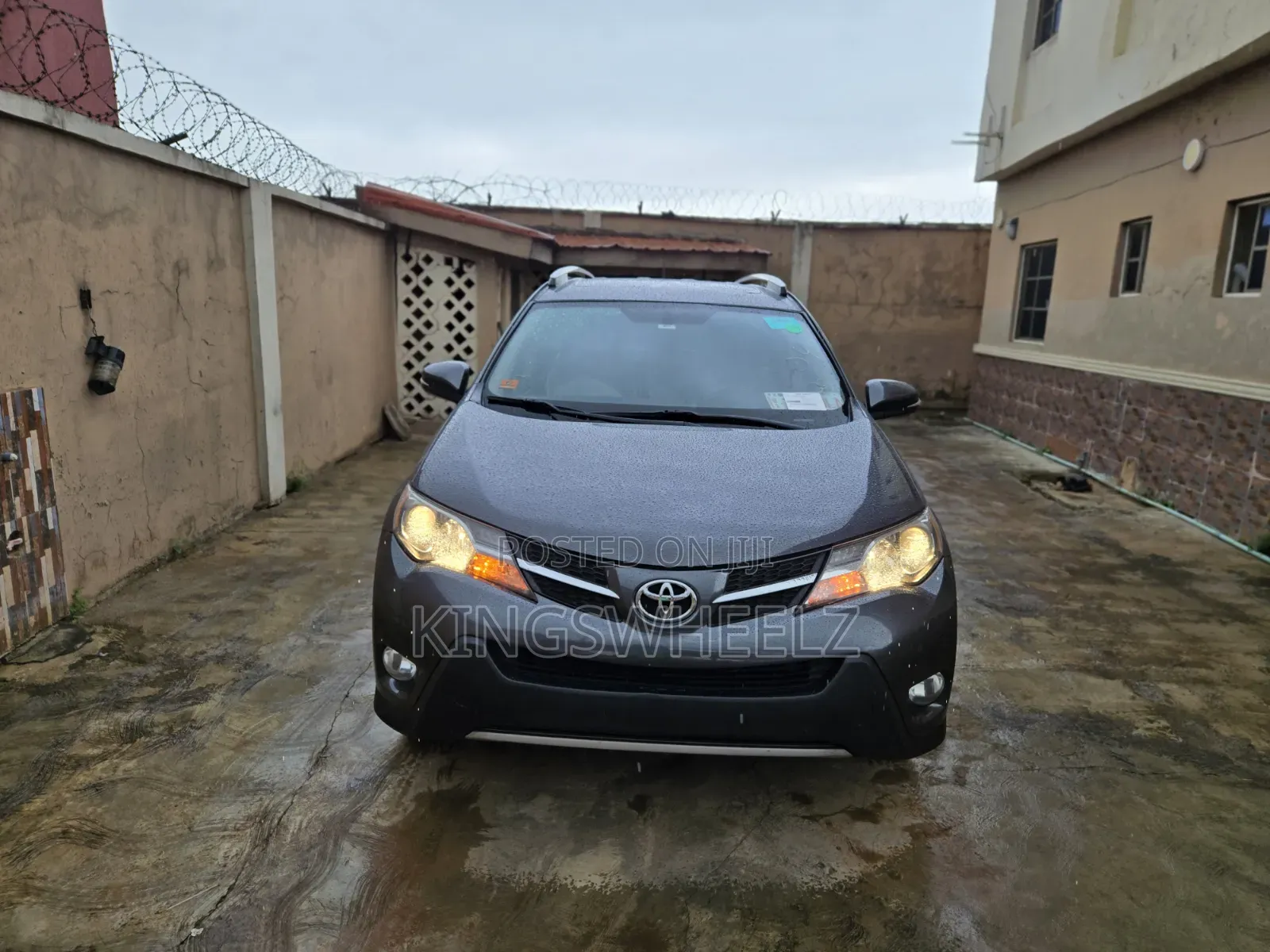 Toyota RAV4 2014 Gray